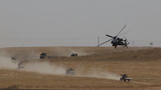 Türk Silahlı Kuvvetleri ve ABD Silahlı Kuvvetleri unsurlarının, Suriye'de Fırat'ın doğusunda güvenli bölge tesisi kapsamında başlattıkları ilk ortak kara devriyesi tamamlandı