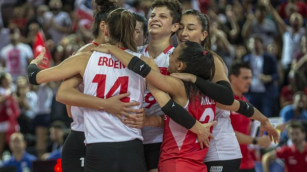 Türkiye A Milli Kadın Voleybol Takımı, Avrupa ikincisi oldu Türkiye A Milli Kadın Voleybol Takımı, Avrupa ikincisi oldu