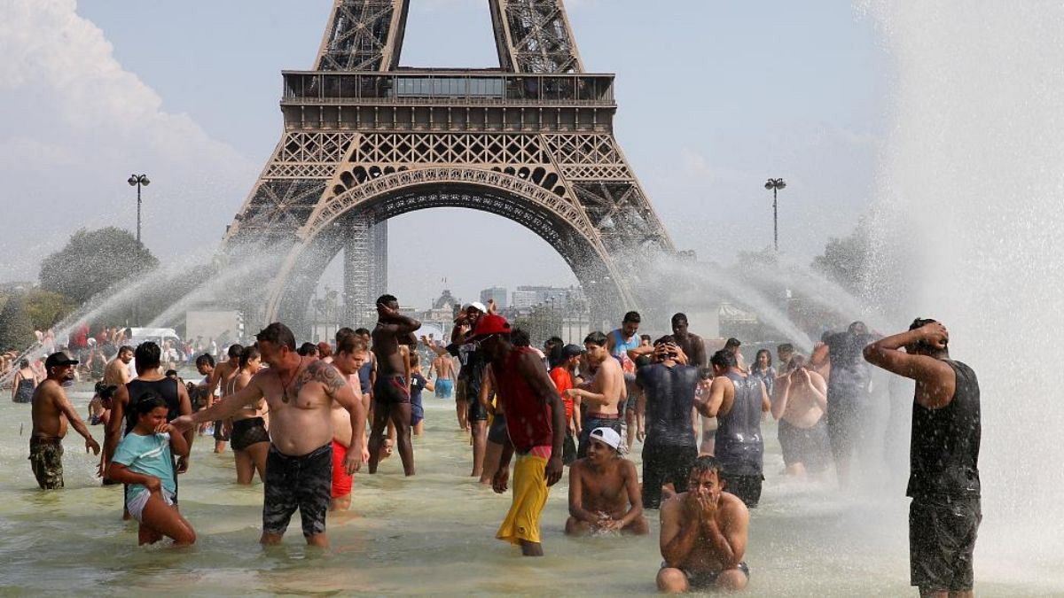 ۱۵۰۰ نفر در فرانسه به خاطر دو موج گرمای تابستان کشته شدند
