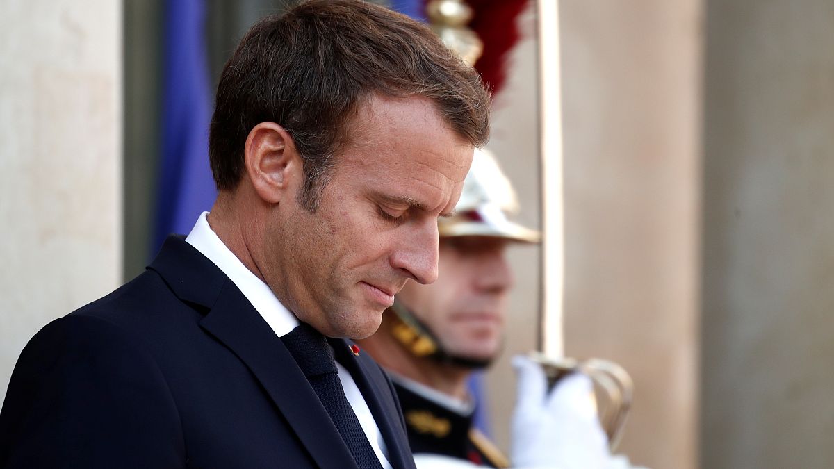 Fransa Cumhurbaşkanı Macron, Arnavutluk başbakanından milli marş skandalı için özür diledi