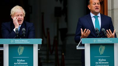 Les Premiers ministres britannique et irlandais, Boris Johnson et Leo Varadkar