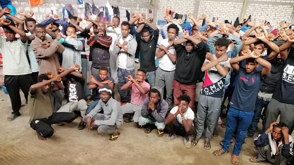 UNHCR in Libia, parte 2 - I migranti nei centri di detenzione: "Perché UNHCR vuole tenerci qui?" UNHCR in Libia, parte 2 - I migranti nei centri di detenzione: "Perché UNHCR vuole tenerci qui?"