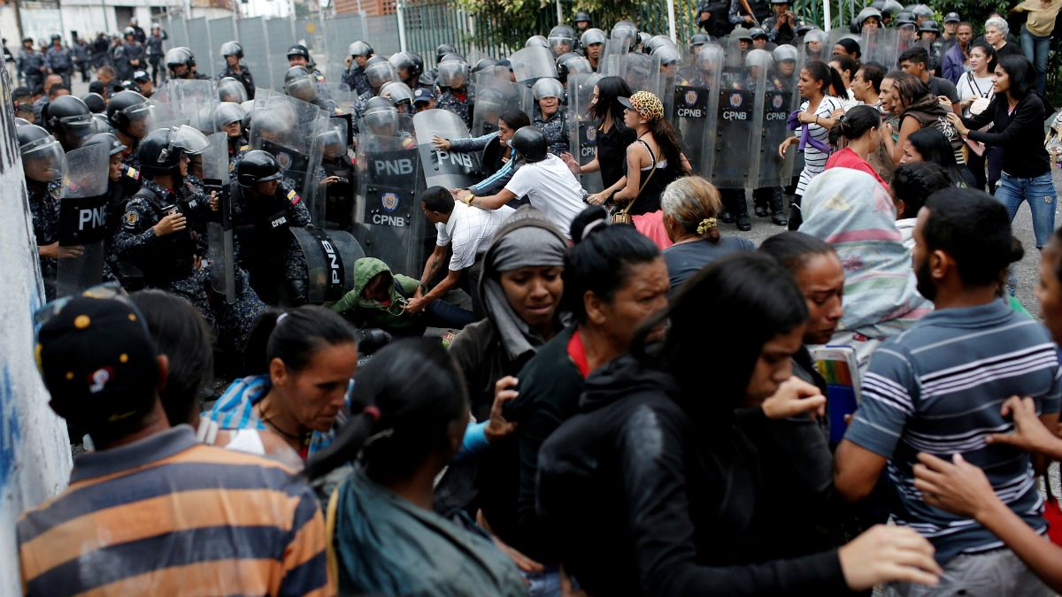 درگیری پلیس با معترضان در ونزوئلا