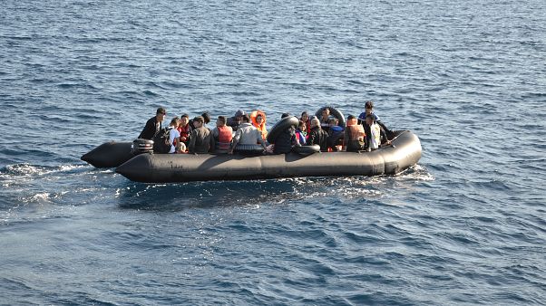 Türkiye'den AB'ye deniz yoluyla kaçak geçmeye çalışan göçmenlerin sayısı arttı Türkiye'den AB'ye deniz yoluyla kaçak geçmeye çalışan göçmenlerin sayısı arttı
