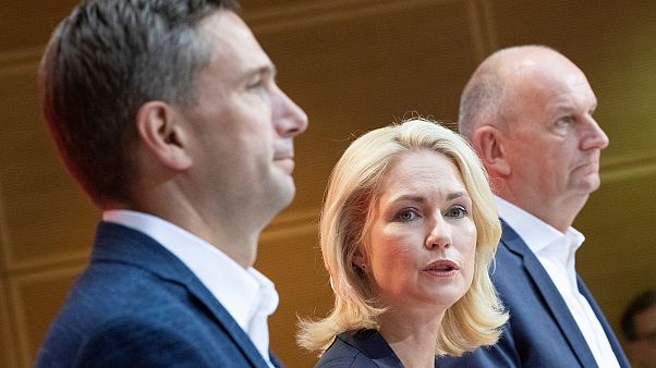 Brustkrebsdiagnose: Manuela Schwesig gibt SPD-Bundesvorsitz auf Brustkrebsdiagnose: Manuela Schwesig gibt SPD-Bundesvorsitz auf