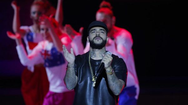 Rapper pro-Cremlino rimuove video da Youtube: fa record di "Non mi piace" Rapper pro-Cremlino rimuove video da Youtube: fa record di "Non mi piace"
