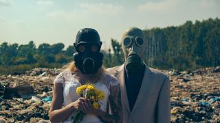 Рязанские экоактивисты устроили свадебную фотосессию на свалке