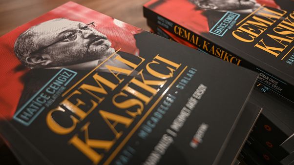 كتاب عن "مقتل خاشقجي" كتبته خطيبته خديجة جنكيز كتاب عن "مقتل خاشقجي" كتبته خطيبته خديجة جنكيز