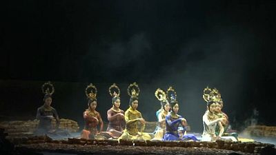 Moskova'da tarihi Bolşoy Tiyatrosu'nda Çin koreografileri sergilendi