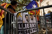İspanya'da saldırı hazırlığı içindeki dokuz Katalan'a polis baskını