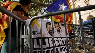İspanya'da saldırı hazırlığı içindeki dokuz Katalan'a polis baskını
