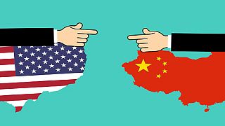 جنگ تجاری چین و آمریکا؛ با «حسن نیت» ترامپ اعمال تعرفه‌ بر کاهالای چینی عقب افتاد