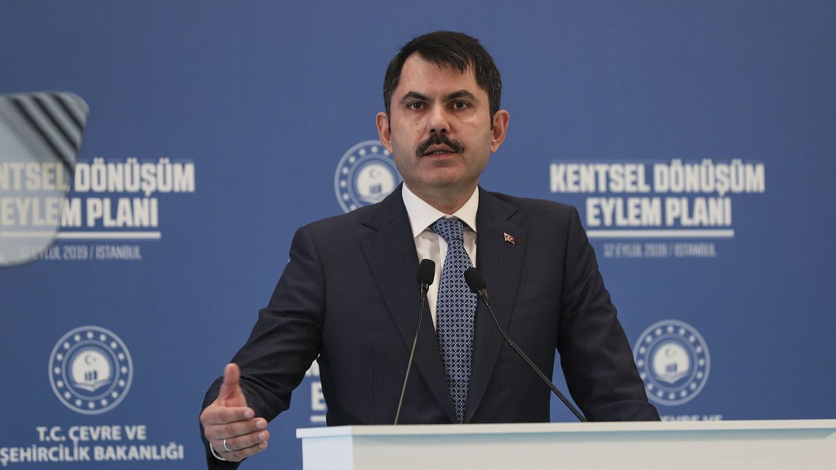 Çevre ve Şehircilik Bakanı Murat Kurum, İstanbul’da bir otelde, "Kentsel Dönüşüm Eylem Planı"nı açıkladı.