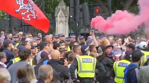 "Operation Yellowhammer" prevê um Brexit sem acordo caótico "Operation Yellowhammer" prevê um Brexit sem acordo caótico