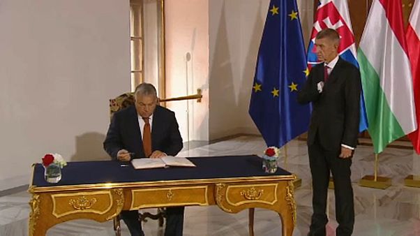 Prágában találkoznak a V4-ek vezetői Prágában találkoznak a V4-ek vezetői