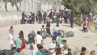 Chef von griechischem Flüchtlingslager gibt auf