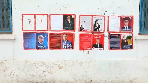 Domenica 15 Tunisia al voto per eleggere il presidente Domenica 15 Tunisia al voto per eleggere il presidente