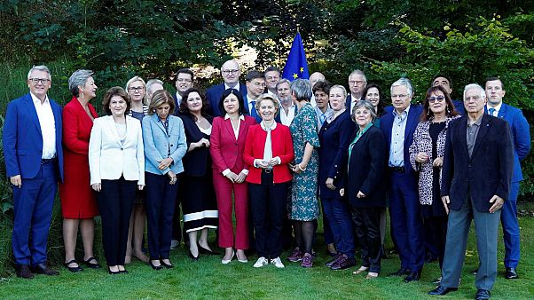 Ursula Von der Leyen et son équipe. Genval, Belgique, le 12 septembre 2019 Ursula Von der Leyen et son équipe. Genval, Belgique, le 12 septembre 2019