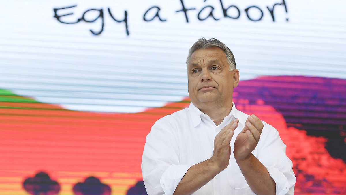 Orbán segítheti Boris Johnsont a rendezetlen brexit elérésben?