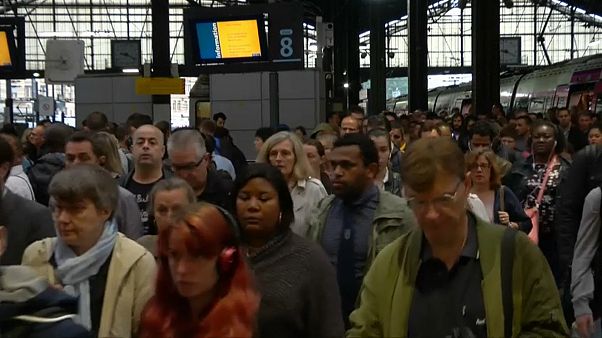 Крупная забастовка в Париже Крупная забастовка в Париже