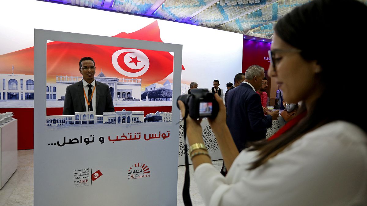 Tunisinos escolhem domingo o novo presidente