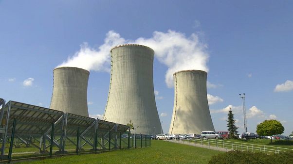 Österreich kritisiert den Ausbau des tschechischen Atomkraftwerks Dukovany Österreich kritisiert den Ausbau des tschechischen Atomkraftwerks Dukovany