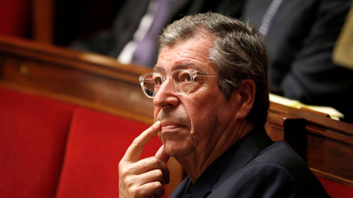 Sarkozy'ye yakın Belediye Başkanı Balkany ve eşine vergi kaçakçılığından hapis cezası