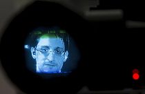 Sollte Deutschland Edward Snowden (36) aufnehmen? Wer sagt was...