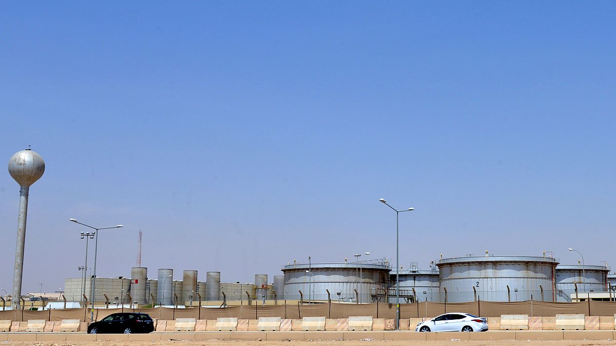 Suudi Arabistan’a yönelik SİHA saldırısı, petrol fiyatlarını varil başına 5 ila 10 dolar artırabilir