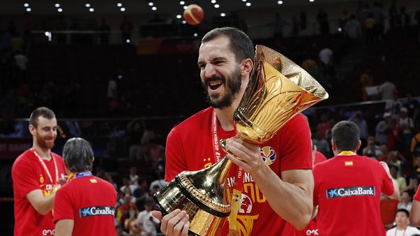 Espanha torna-se campeã mundial de basquetebol ao bater a Argentina Espanha torna-se campeã mundial de basquetebol ao bater a Argentina