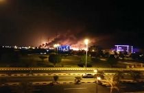 Petrolio ancora alle stelle dopo gli attacchi alle raffinerie saudite