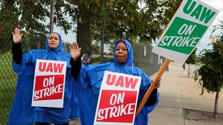 GM, scioperano i lavoratori degli stabilimenti Usa