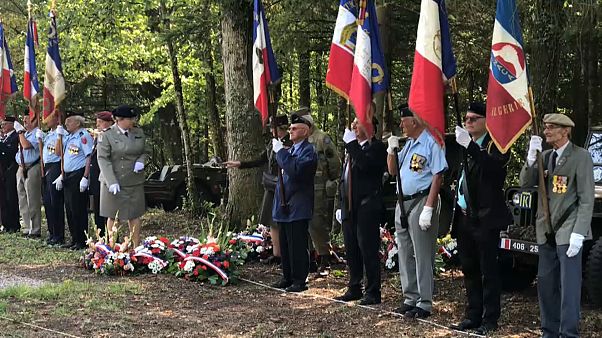 Homenagem aos heróis esquecidos Homenagem aos heróis esquecidos