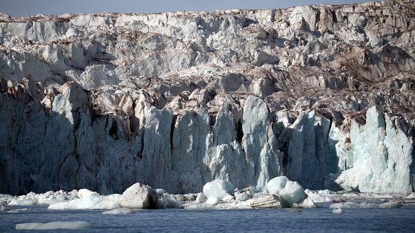 Archivo: glaciar Wahlenber en Svalvard, Noruega Archivo: glaciar Wahlenber en Svalvard, Noruega