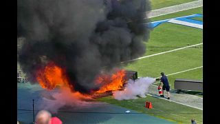 شاهد: حريق في افتتاح مباراة فريق تينيسي تايتانز ونظيره انديانابلوس كولتس