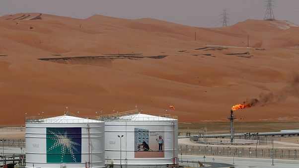 النفط السعودي وتداعياتُ استهدافه على الأسواق العالمية النفط السعودي وتداعياتُ استهدافه على الأسواق العالمية
