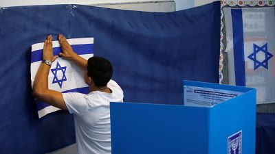 Los israelíes vuelven a las urnas para decidir el futuro de Netanyahu