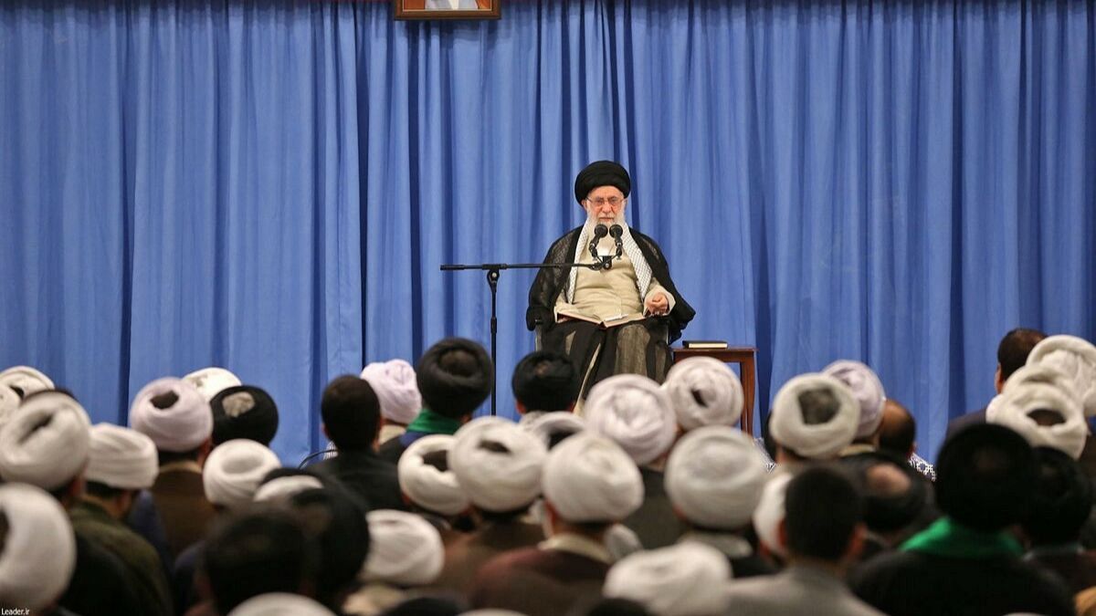 علی خامنه‌ای: هیچ مذاکره‌ای در هیچ سطحی با آمریکایی‌ها اتفاق نخواهد افتاد