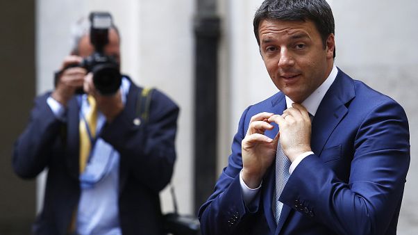 Matteo Renzi kilép pártjából és saját frakciót alakít Matteo Renzi kilép pártjából és saját frakciót alakít