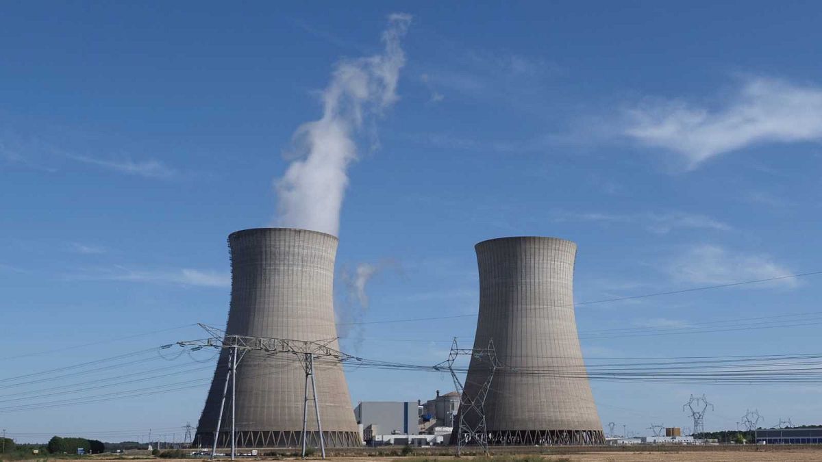 Centrale nucléaire de Dampierre, dans le département du Loiret, photographiée le 23/08/2019