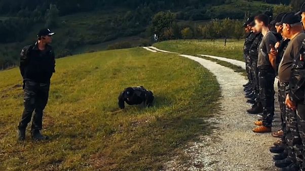 Ronde xenofobe al confine sloveno Ronde xenofobe al confine sloveno