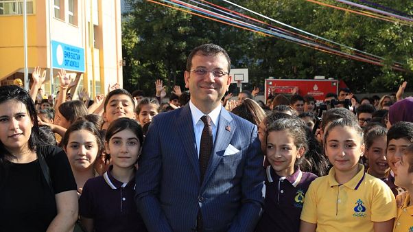 İmamoğlu: TRT dizisine 25 milyon TL verilmiş, 1994'te daha fazla işçi çıkarılmış İmamoğlu: TRT dizisine 25 milyon TL verilmiş, 1994'te daha fazla işçi çıkarılmış