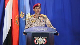 الحوثيون يهددون بضرب أهداف في الإمارات