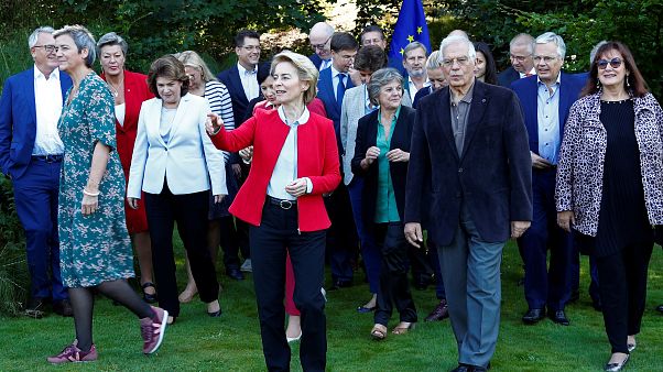 Guia sobre as audições aos candidatos a comissários europeus Guia sobre as audições aos candidatos a comissários europeus