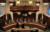 Birleşik Krallık Yüksek Mahkemesi: Parlamentonun askıya alınmasına ilişkin kararı erteledi