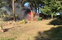 اشتعلت مقاتلة إف-16 بعد اصطدامها بالأرض