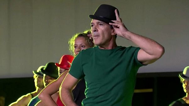 Antonio Banderas szülővárosába viszi a Chorus Line musicalt Antonio Banderas szülővárosába viszi a Chorus Line musicalt
