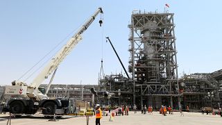 شاهد: كيف أصبحت المنشأتين النفطيتين في أرامكو السعودية بعد هجوم السبت