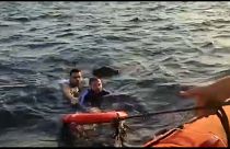 تركيا: انقاذ 14 مهاجرا والبحث عن طفل مفقود