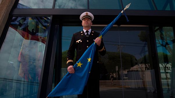 Brexit Avrupa'nın savunma ve güvenliğini nasıl etkileyecek? Brexit Avrupa'nın savunma ve güvenliğini nasıl etkileyecek?